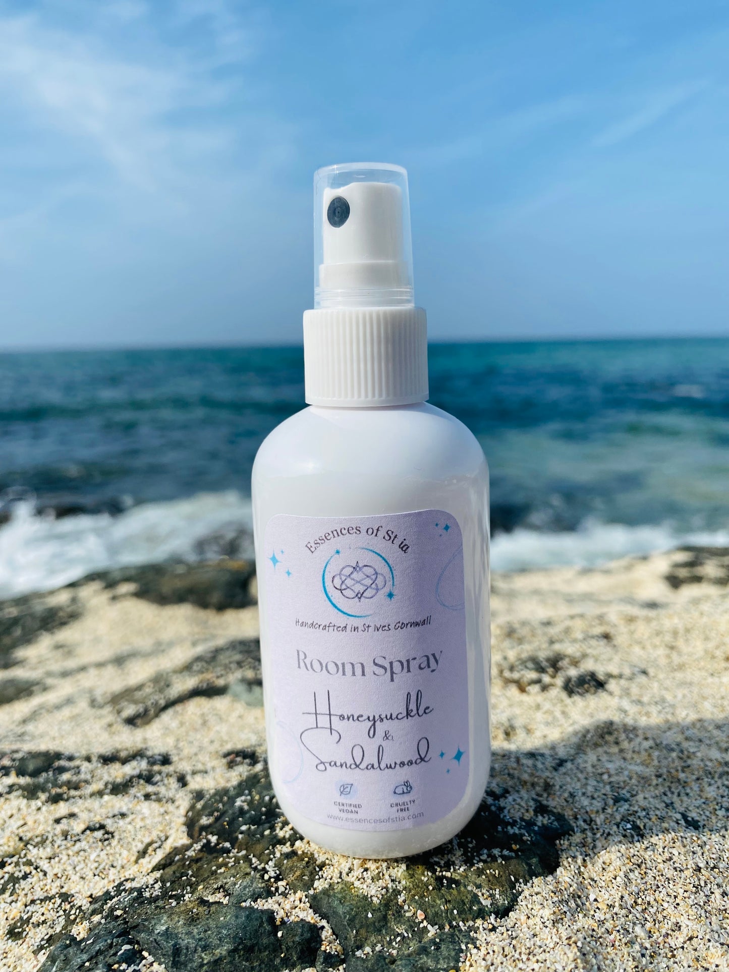 Honeysuckle and Sandalwood Room Spray - Luxurious floral, woody, laundry-inspired home fragrance from the heart of St Ives, Cornwall. Highly scented, long lasting, vegan friendly and cruelty Free.