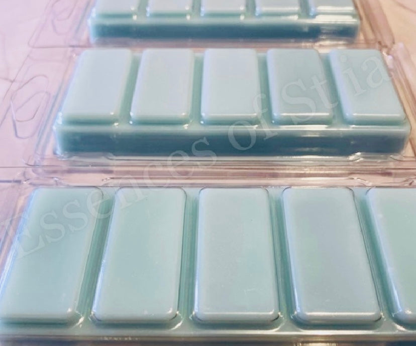 Fresh Linen Soy Wax Melt Snap Bar (50g) | Highly Scented Long Lasting Vegan Cruelty Free | Essences of St ia